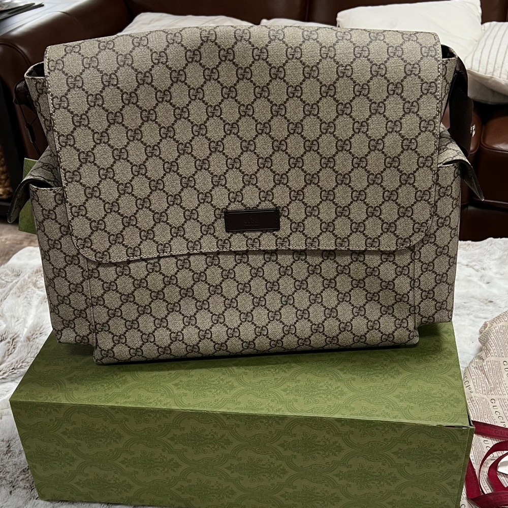 NWT Gucci Supreme Diaper Bag